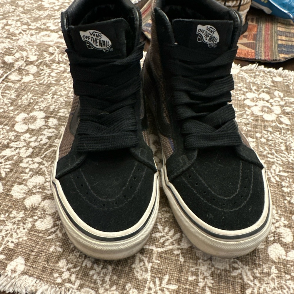 Vans Black Skateboarding Shoes